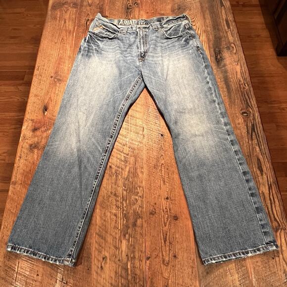 Ariat M4 Low Rise Boot Cut Jeans Size 38x32 (34x3 Work Western Cowboy Rodeo - Picture 3 of 16